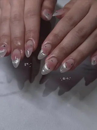 ネイル mikoto 🎀 韓国ネイルのネイルデザイン