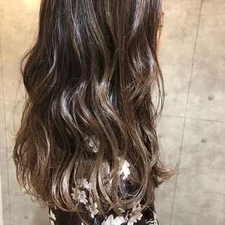 ロング カラー 🪞顔周りカット🪞 北里朋子のヘアスタイル