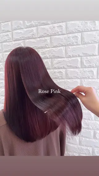 セミロング 西 沙菜/トレンド カラー/透明感カラーのヘアスタイル