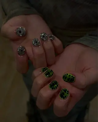 ネイル Nes.Nail所属・Miyagi Asamiのネイルデザイン