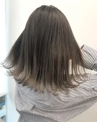 ミディアム カラー 【公式】amble luxe池袋東口🩷のヘアスタイル