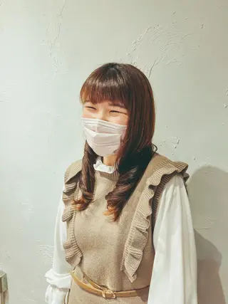 ロング パーマ Lilly所属・成田 智彩のヘアスタイル