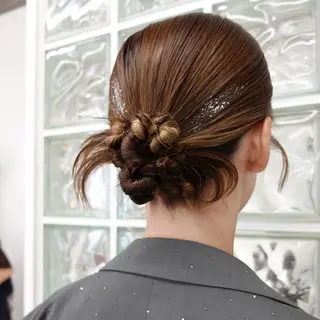 ミディアム ヘアアレンジ 🌐サトウ リョウ🌐のヘアスタイル