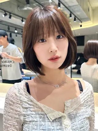 ミディアム カラー かえ🩶韓国ボブ🎀 透明感カラー🥣のヘアスタイル