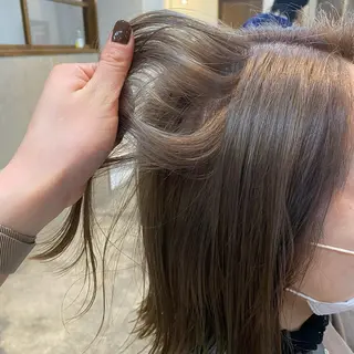 ミディアム Lafith hair lit所属・今井 悠菜のヘアスタイル