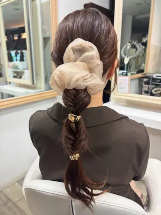 ロング ヘアアレンジ さとう さくらのヘアスタイル