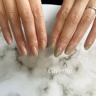 ネイル Giverny .のネイルデザイン