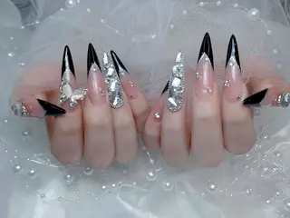 ネイル Huyn Nail Studio所属・Huyn Nail Studioのネイルデザイン