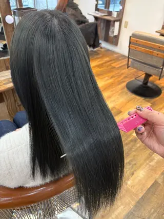 カラー レナ┊︎髪質改善 ┊︎シルクストレートのヘアスタイル