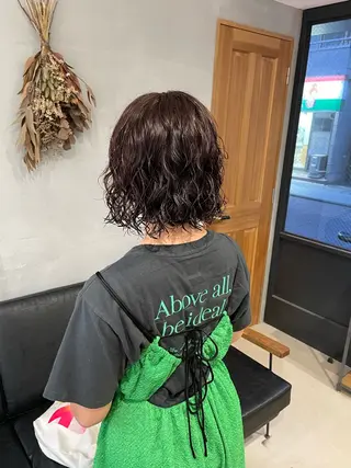 ショート カラー パーマ 暖色カラー🍊 ボブ🌿顔周りcutのヘアスタイル