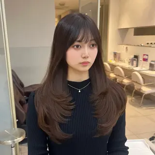 ロング カラー 似合わせレイヤー/ 透明感カラーのヘアスタイル