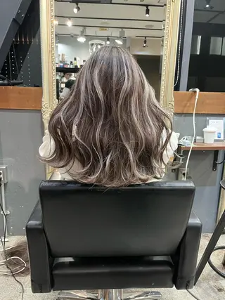 ミディアム カラー メンズ ネイル マツエク・マツパ hair  space Atoz所属・東 寛道のヘアスタイル