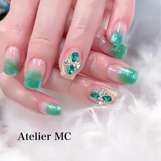 ネイル アトリエ エムシー 【新富町・東銀座】のネイルデザイン