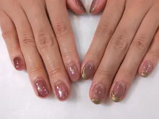 ネイル R'well所属・はばすみれ🎀ﾈｲﾙ 光ﾌｪｲｼｬﾙ ﾍｱのネイルデザイン