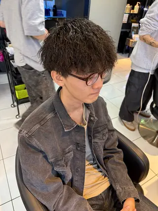 ショート パーマ メンズ メンズパーマの達人 🌟川内絵人のヘアスタイル