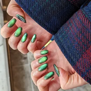 ネイル ナリタ・ マミのネイルデザイン