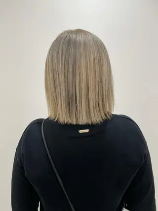 ショート カラー akane .のヘアスタイル