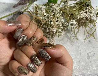 ネイル BINERVA所属・BINERVA nail salonのネイルデザイン