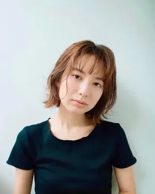 ミディアム カラー SALOWIN武蔵小杉店所属・国内最高濃度の水素 /髪質改善/ケア特化のヘアスタイル