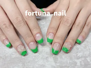 ネイル Nail •Head スパFortunaのネイルデザイン