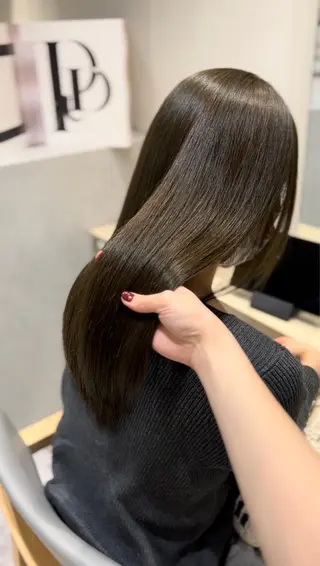 ロング カラー LOVEST Rihoのヘアスタイル