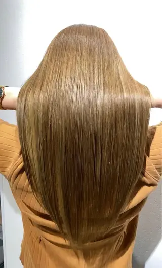 ロング カラー ✨髪質改善が大好評✨ 美容室lic近藤✨のヘアスタイル