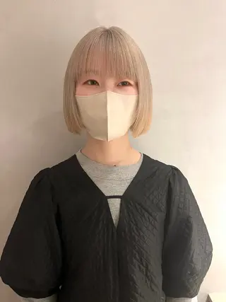 ショート カラー 🩷ハイトーン透明感 レイヤー🩷ユリカのヘアスタイル