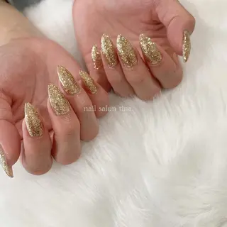 ネイル nail salon tina.所属・中山 はづきのネイルデザイン