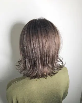 セミロング カラー 山中 大輝のヘアスタイル
