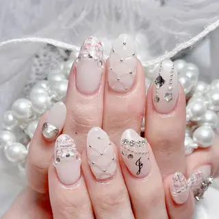 ネイル Momo 🤍のネイルデザイン