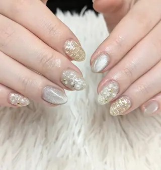 ネイル 會田 瑠衣のネイルデザイン