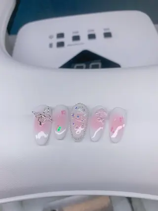 ネイル モリ アユミのネイルデザイン