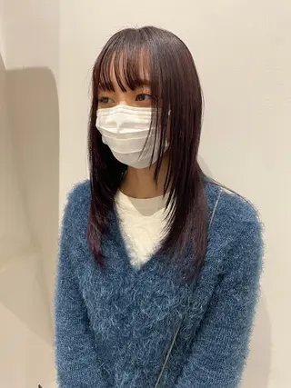 ロング カラー 山本 佳奈のヘアスタイル