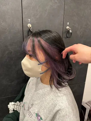 セミロング カラー 艶髪レイヤー顔周り グレージュ添田晃基のヘアスタイル