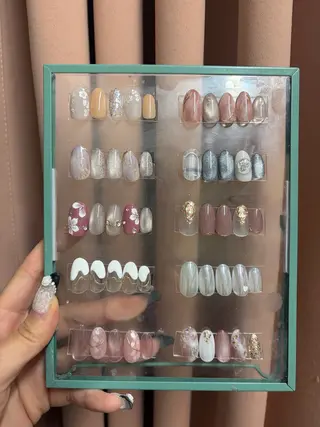 ネイル LOARK nail Rina🫧のネイルデザイン