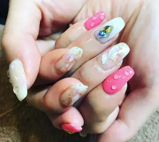 ネイル マルサンカクシカク所属・○△□ 守口市のネイルデザイン