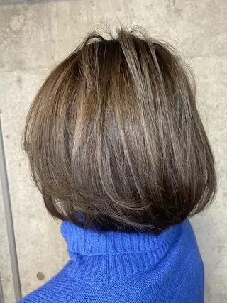 ショート カラー 大栗 佑也  髪質改善のヘアスタイル