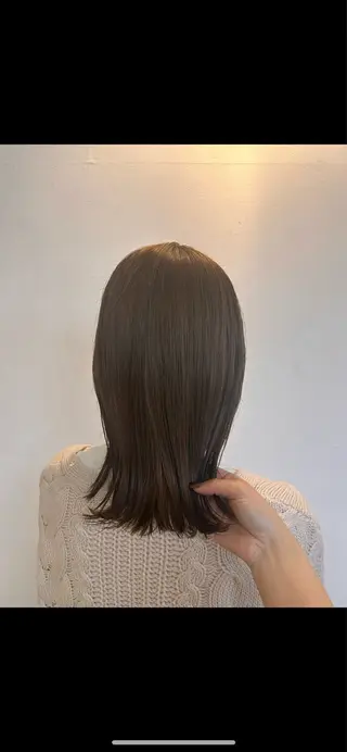 ミディアム 畑澤 和果のヘアスタイル