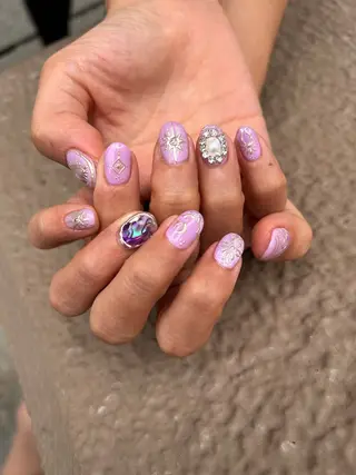 ネイル ✴︎ Delightのネイルデザイン