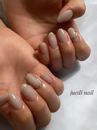 ネイル juedi nail(木曜日のネイル)所属・juedi nail 〜木曜日のネイル〜のネイルデザイン