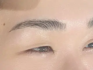 メンズ アイブロウ Libero所属・Libero 🌈harukaの眉毛・アイブロウイメージ