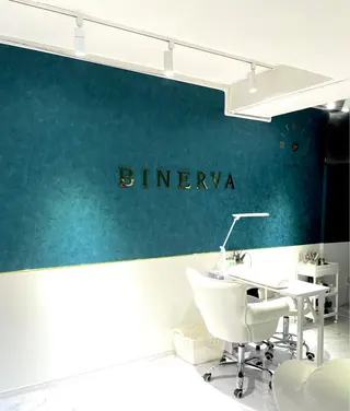 BINERVA所属・BINERVA nail salonのネイルデザイン
