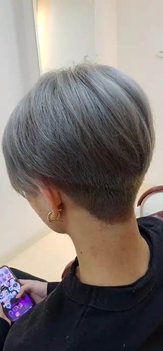 ショート カラー hairmake Juinのヘアスタイル