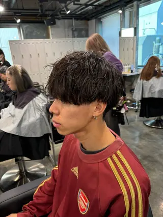 メンズ フェザーパーマ職人 🪽yutoのヘアスタイル