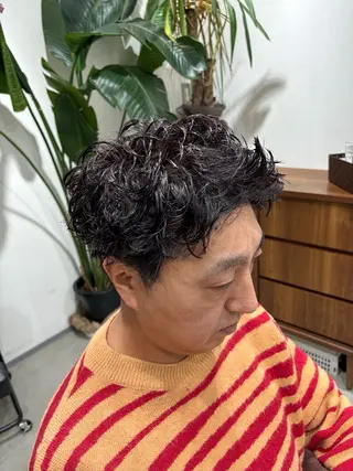 ショート パーマ メンズ “垢抜け”製造美容師 💇✂️石川雄登のヘアスタイル