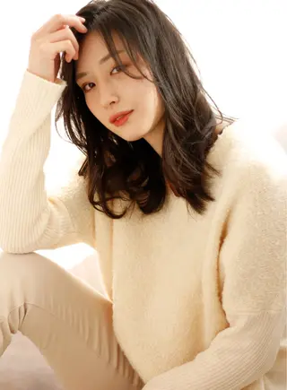 ミディアム 顔周りデザイン/ ママ美容師/濱ほのかのヘアスタイル