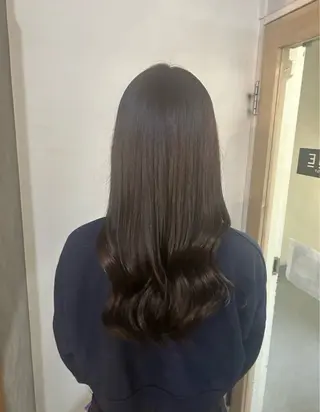 ロング オオニシ オト☁️のヘアスタイル