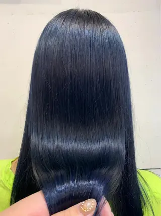 セミロング テラダ ココロのヘアスタイル