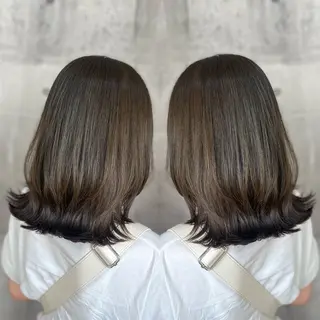 ミディアム カラー 艶髪🌈ムラカミ サキのヘアスタイル