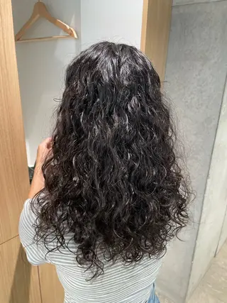 ロング パーマ Toiro 横浜所属・🎀レイヤー/パーマ カラー/ai🎀のヘアスタイル